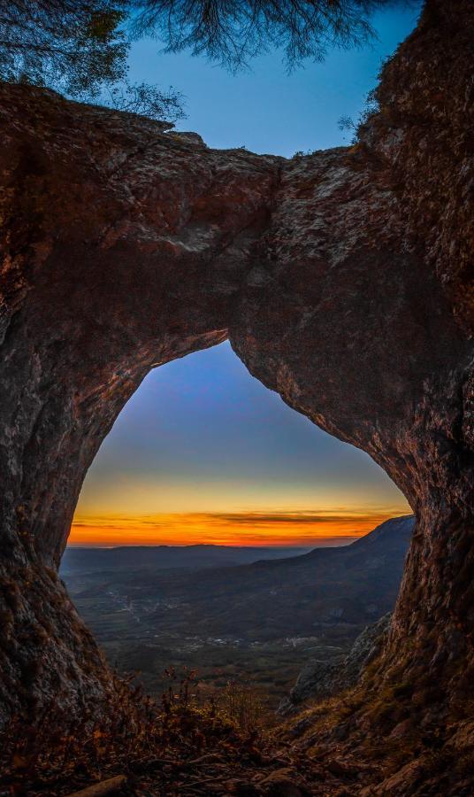 Apartmán Panorama Glamping Vipavska Dolina Dobravlje Exteriér fotografie