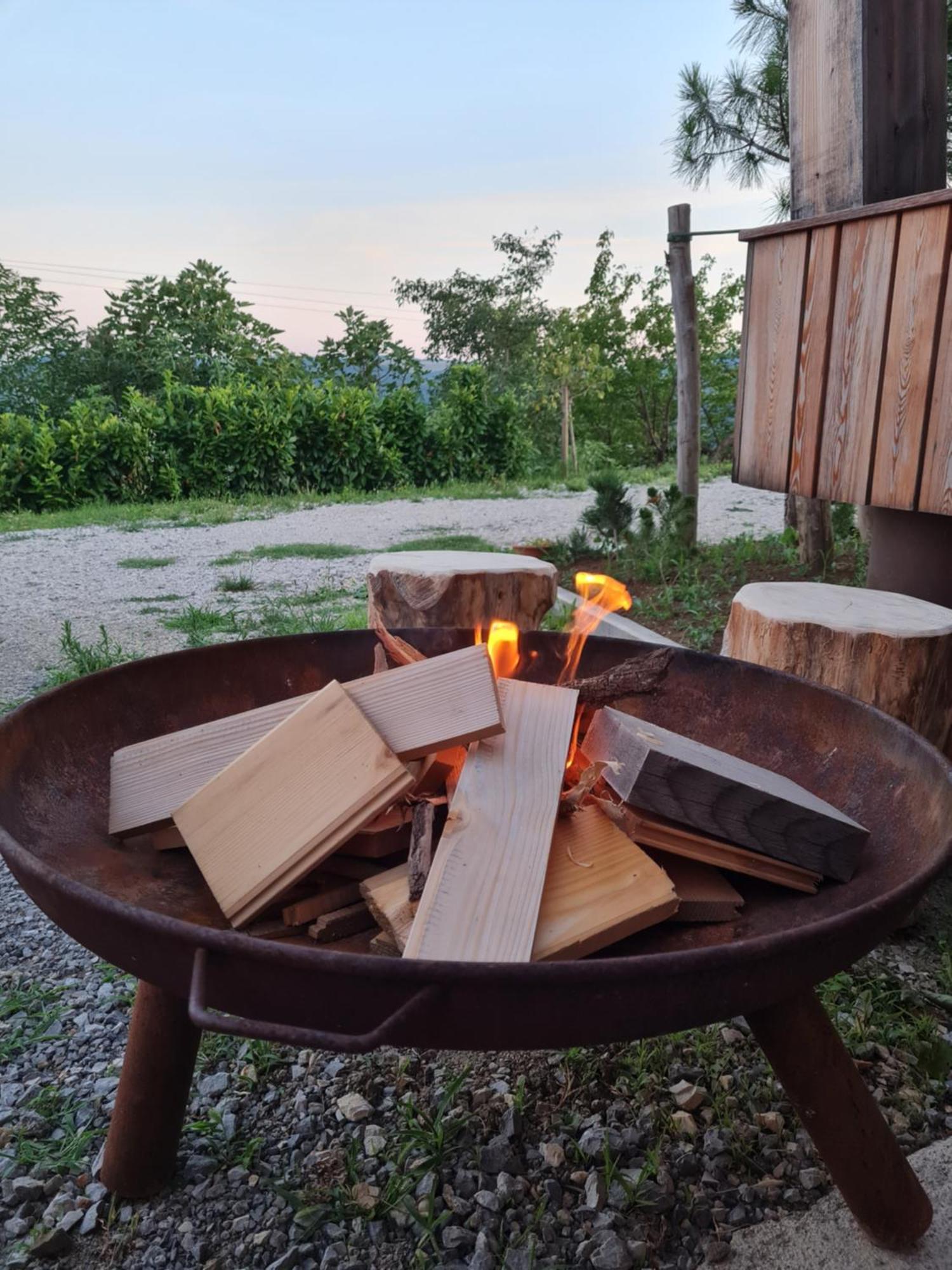 Apartmán Panorama Glamping Vipavska Dolina Dobravlje Exteriér fotografie