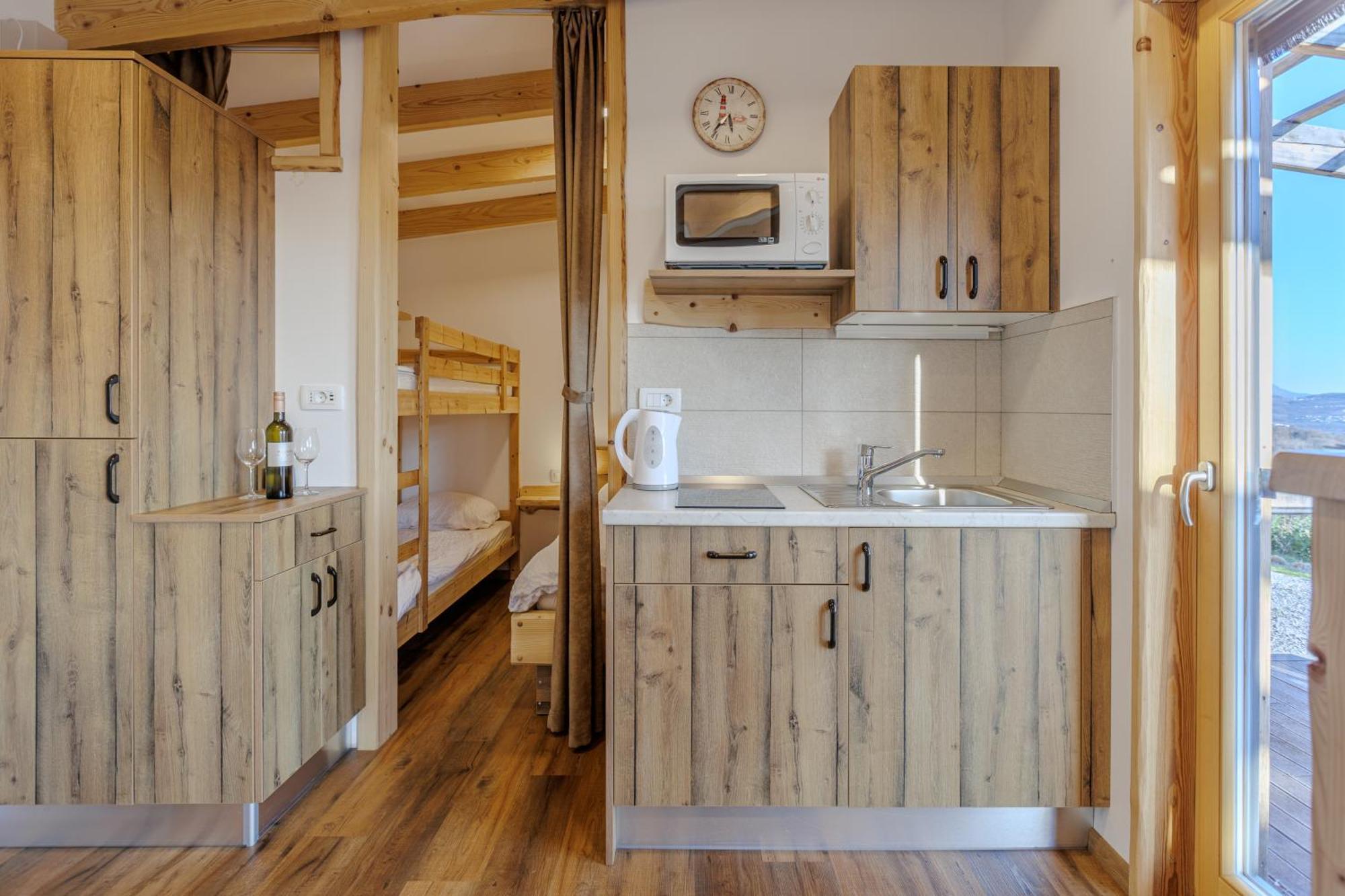 Apartmán Panorama Glamping Vipavska Dolina Dobravlje Exteriér fotografie